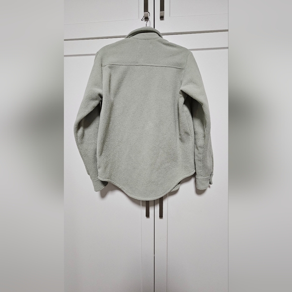Aritzia Tna Polar Shirt Jacket - Picture 2 of 5